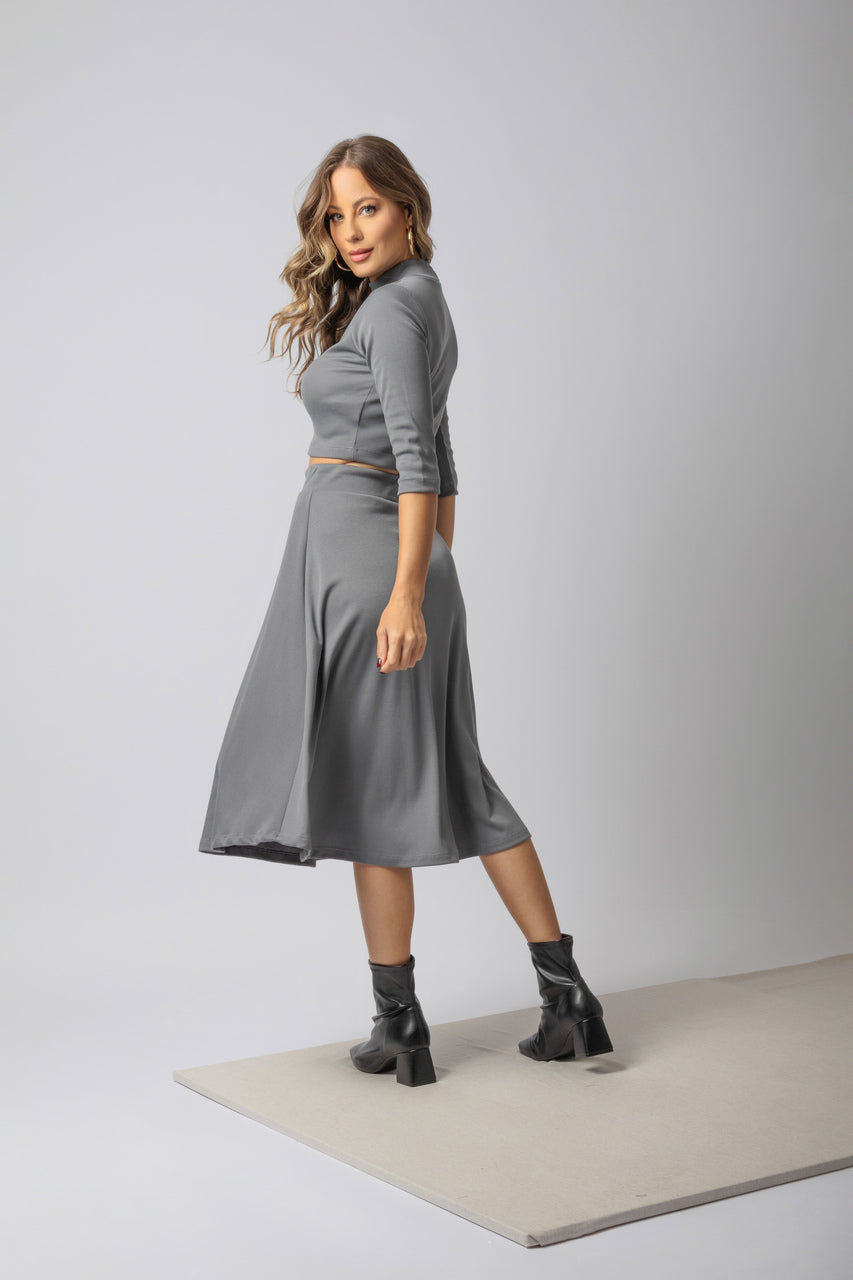 Conjunto com saia evasê em malha