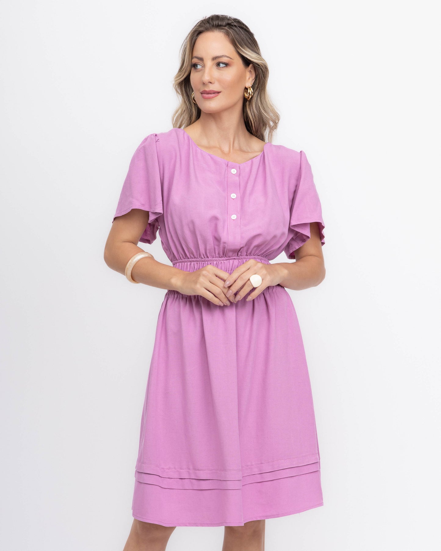 Vestido midi godê com manga ampla