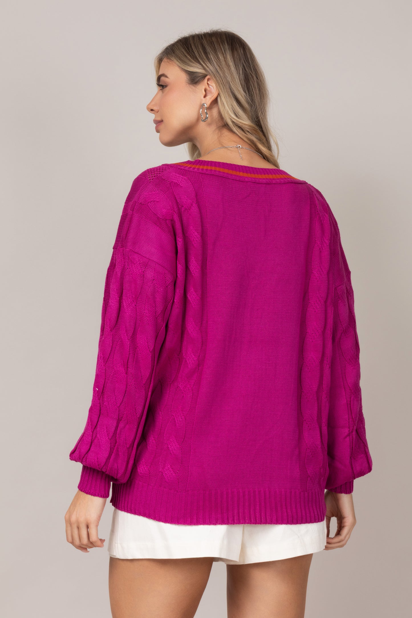 Blusa tricot decote em V