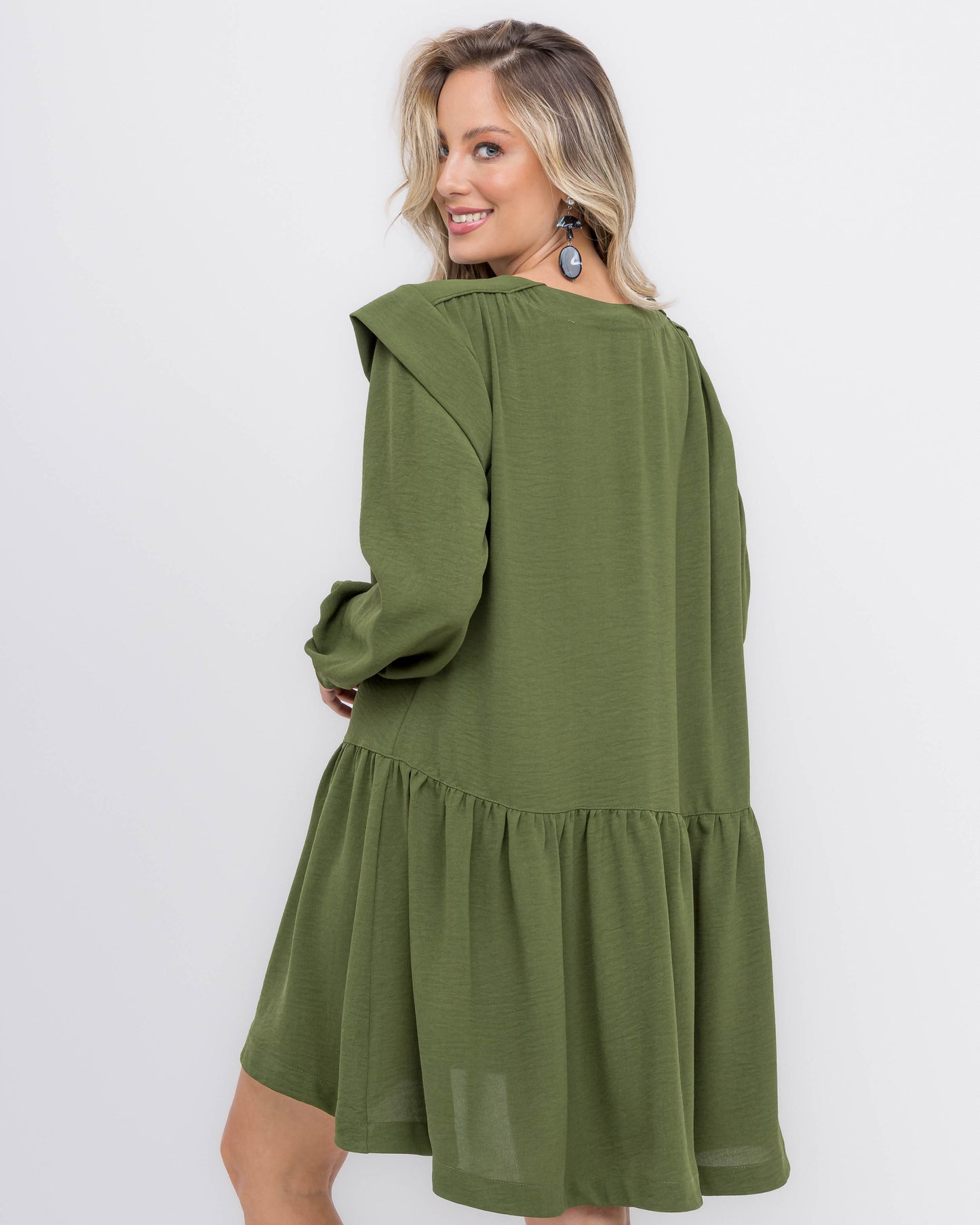 Vestido curto manga longa