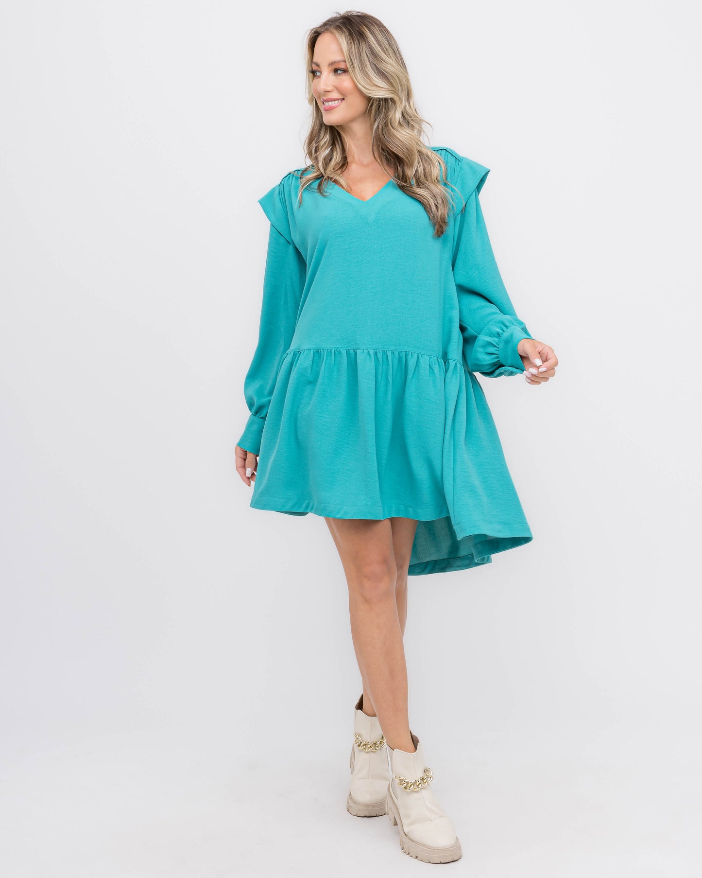 Vestido curto manga longa