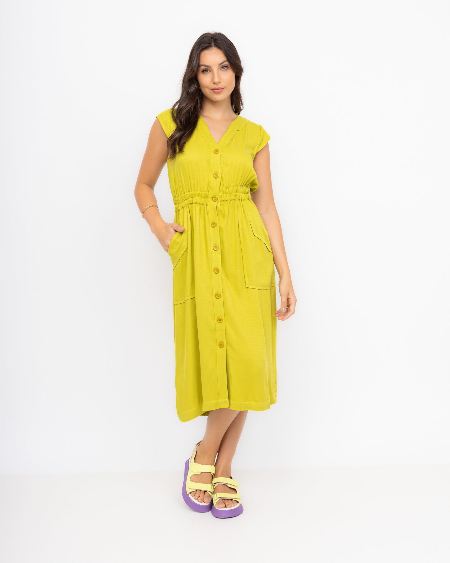 Vestido midi com botões frontais chemise