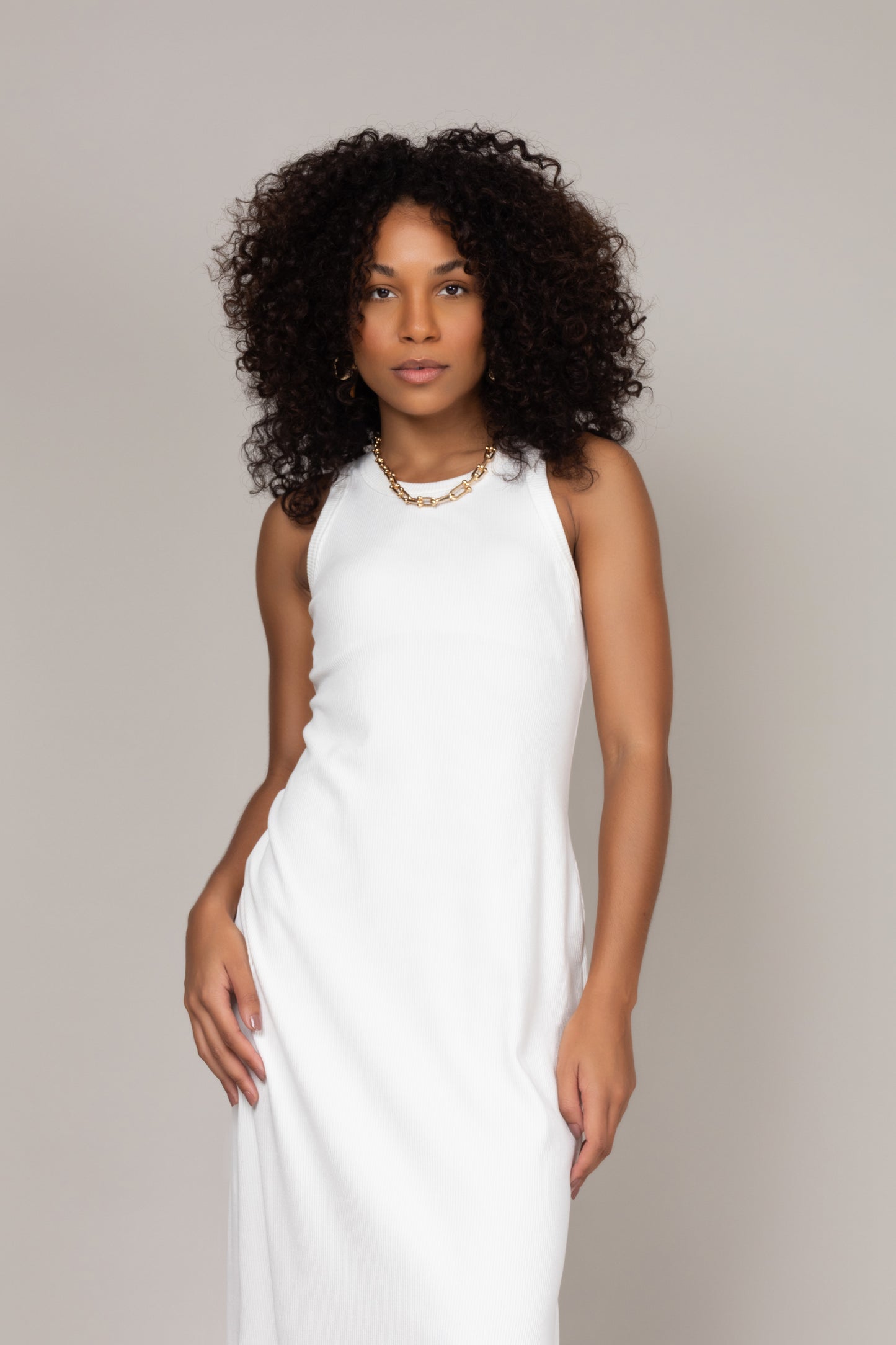 Vestido midi canelado