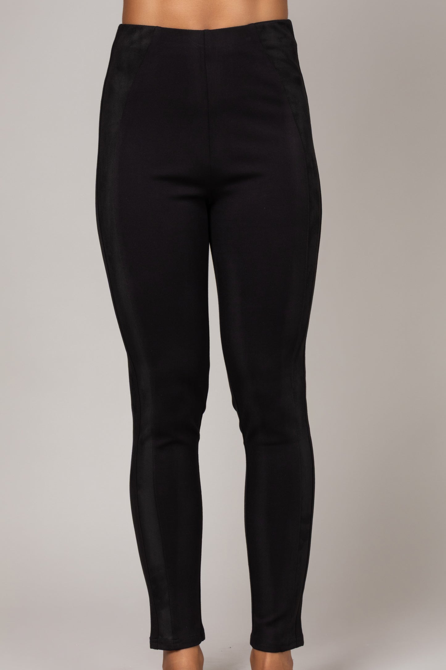 Leggin montaria com recorte