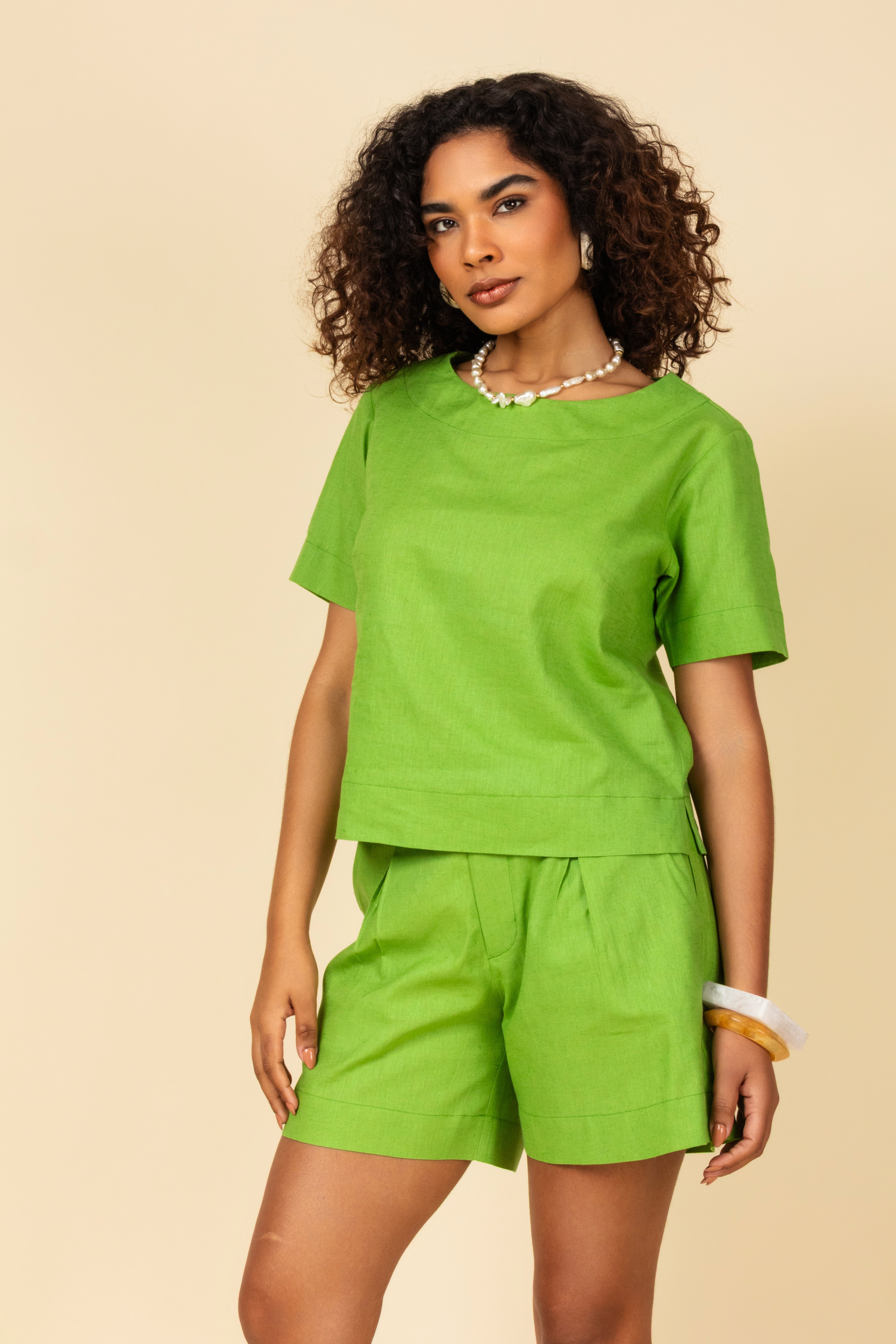 Conjunto linho com blusa e short