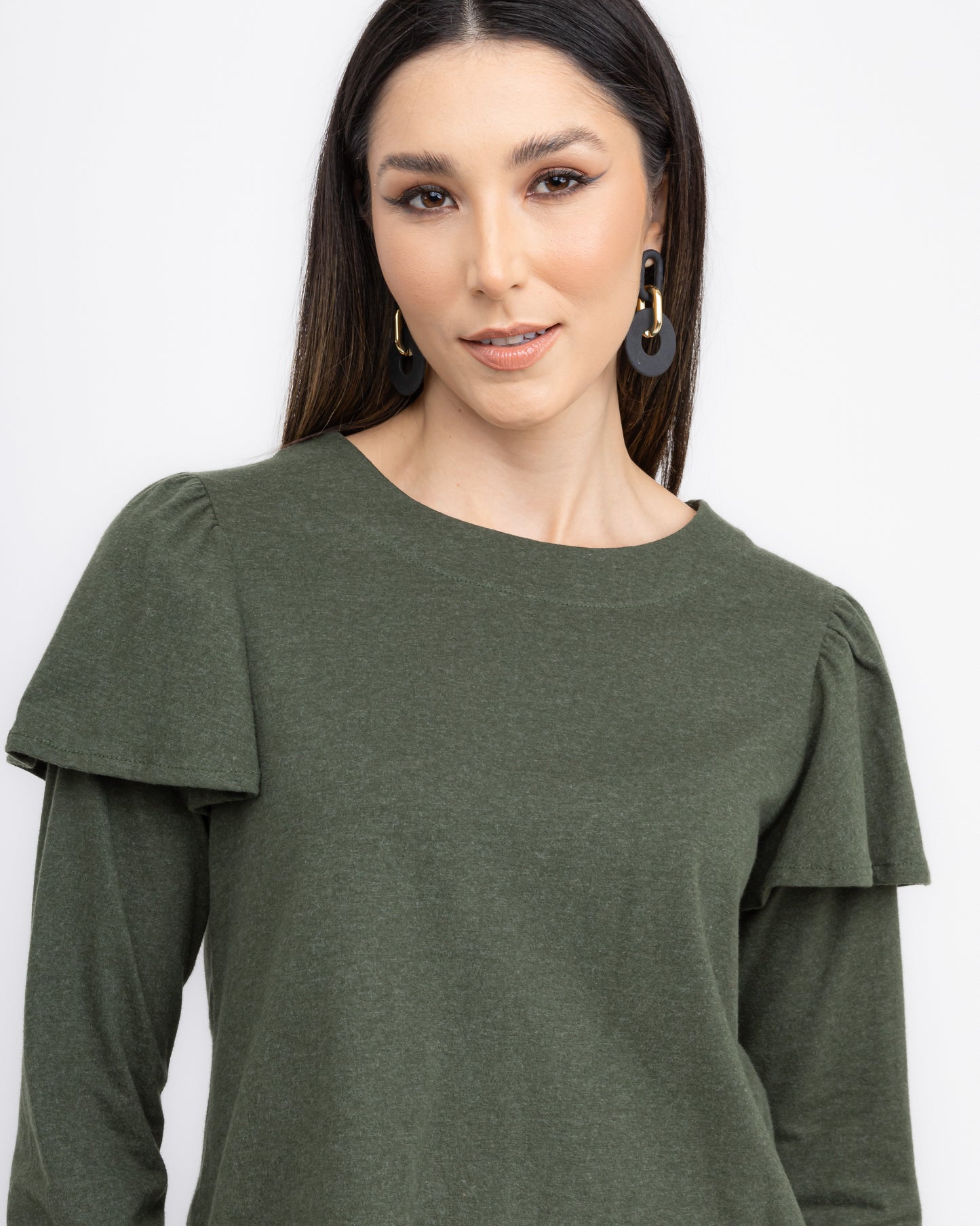 Blusa com manga longa e detalhes em babado