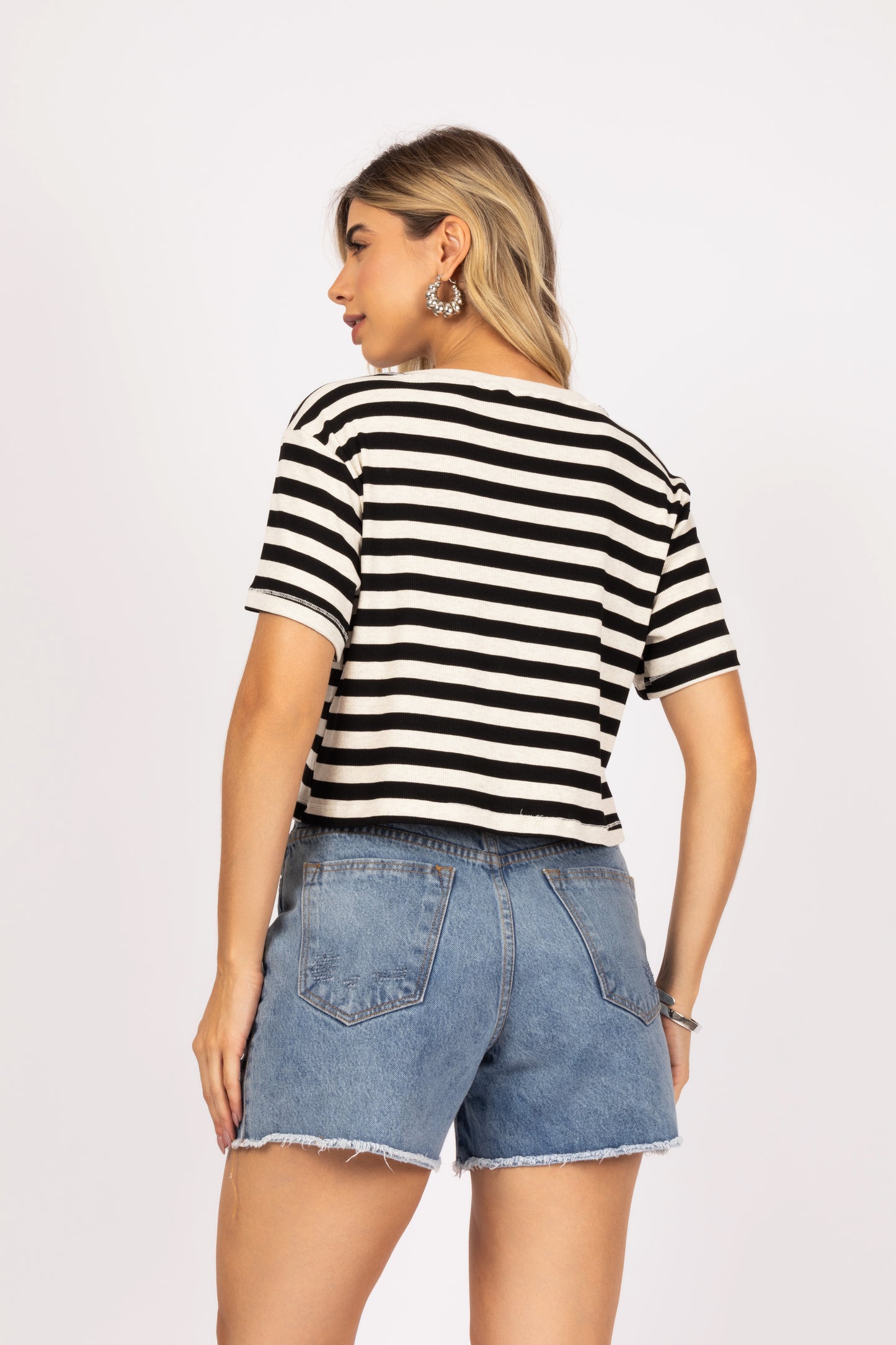 Cropped de mangas listrada