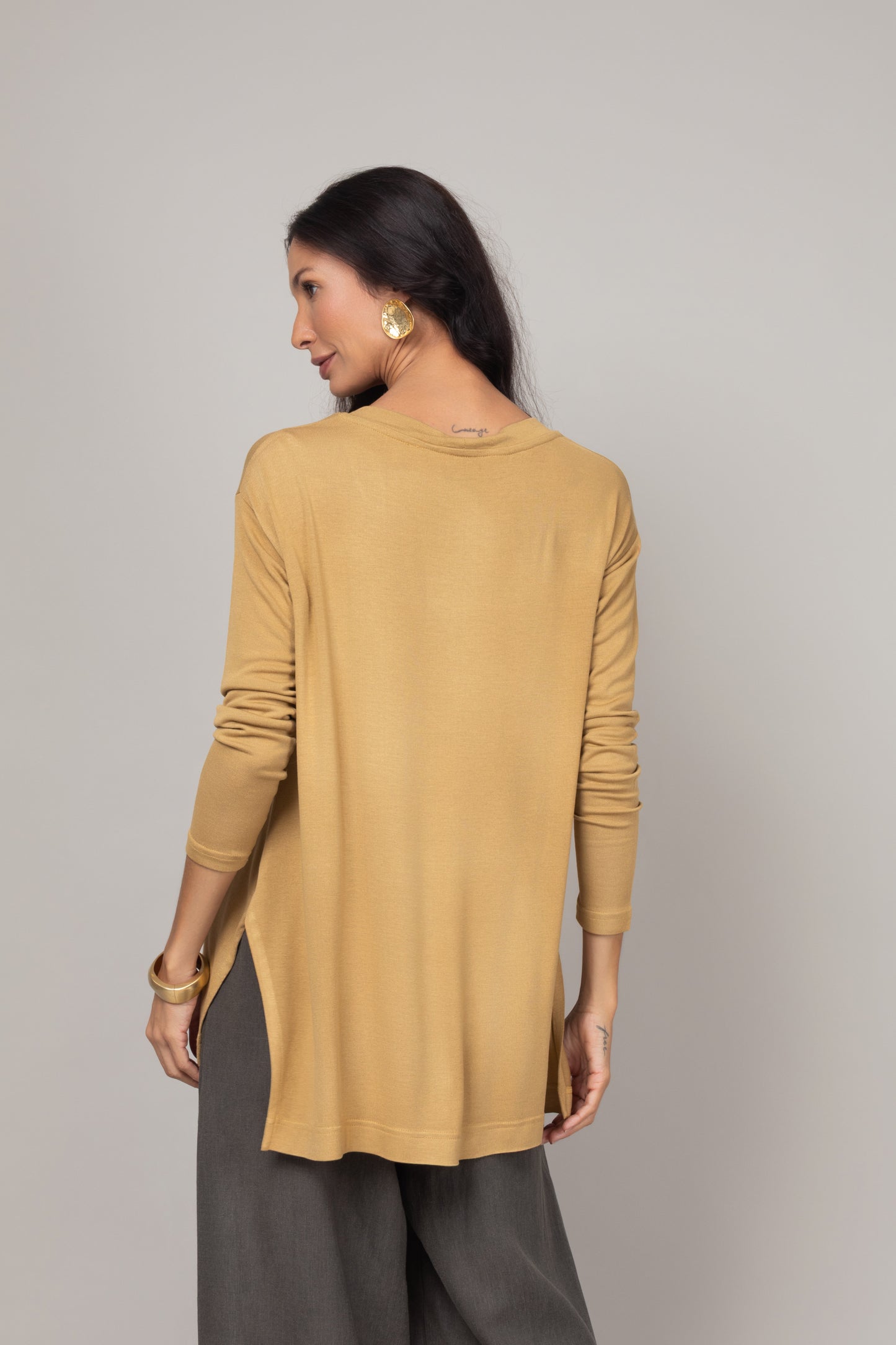 Blusa gola redonda