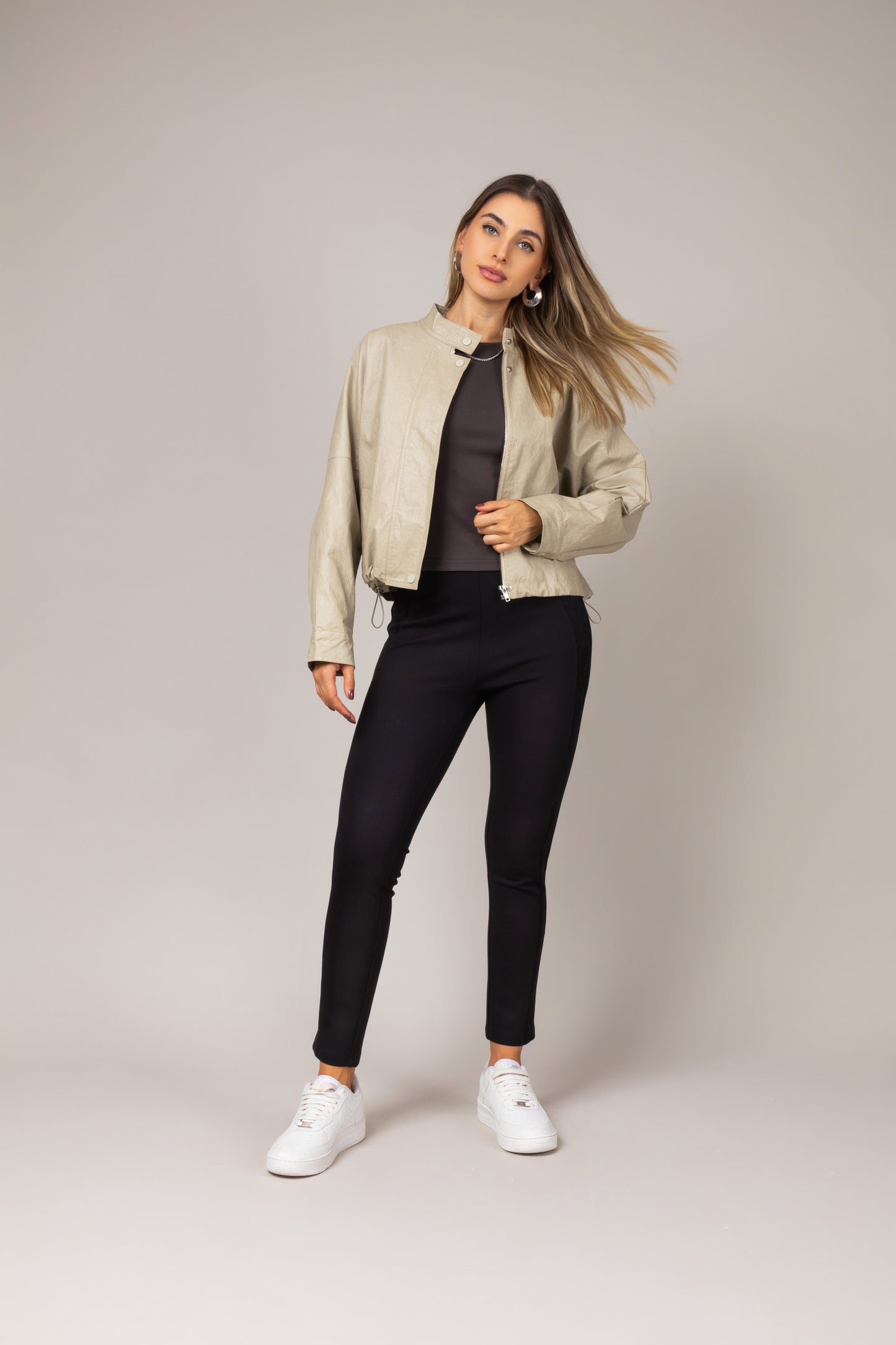 Leggin montaria com recorte