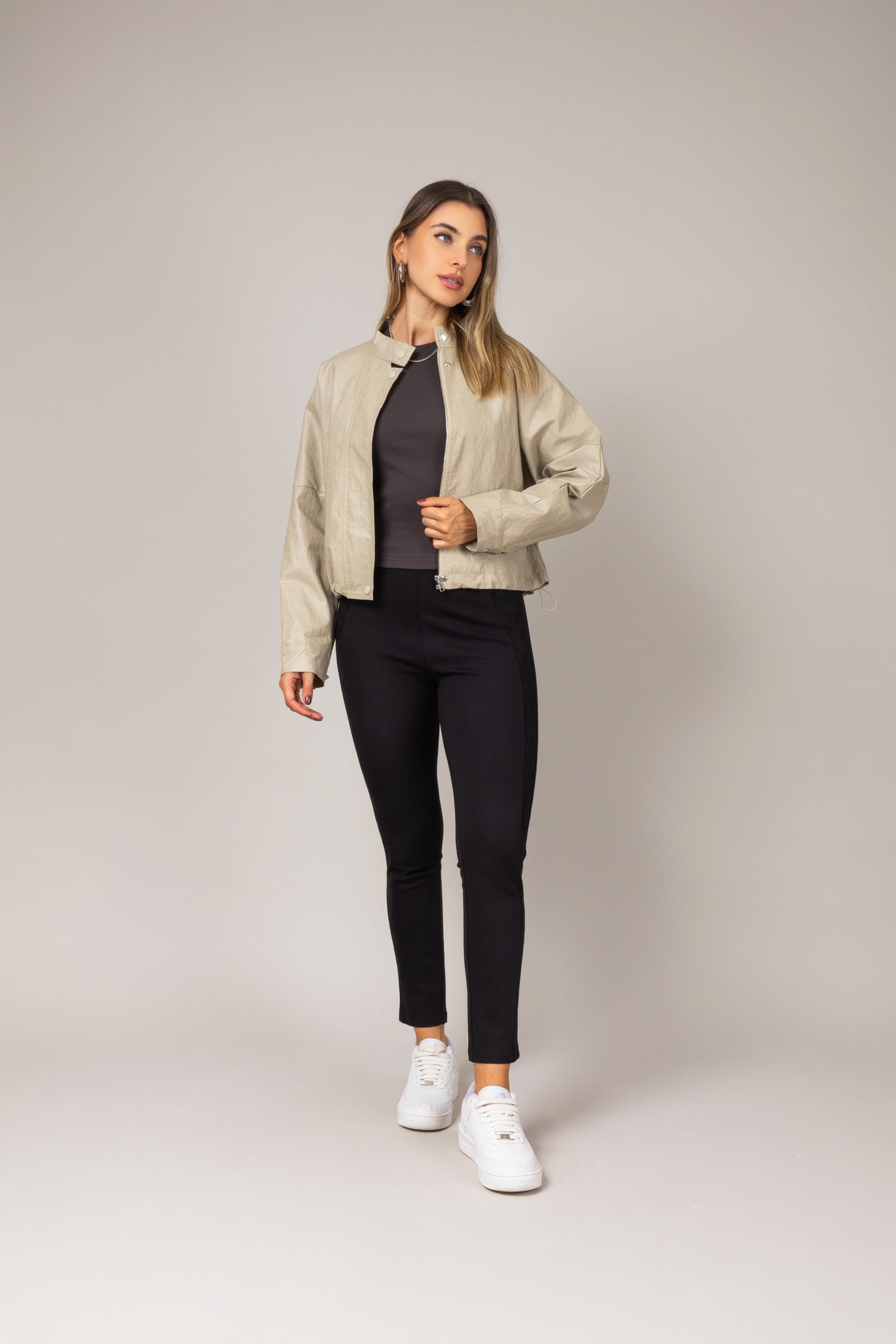 Leggin montaria com recorte