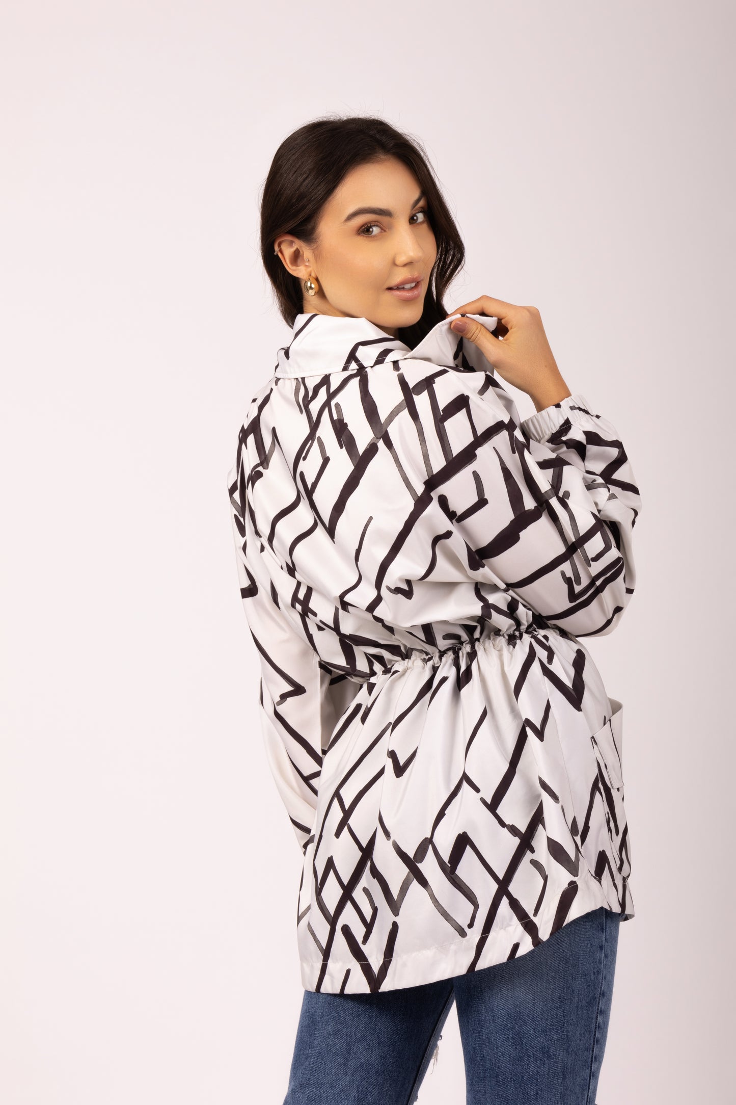 Parka linhas abstratas