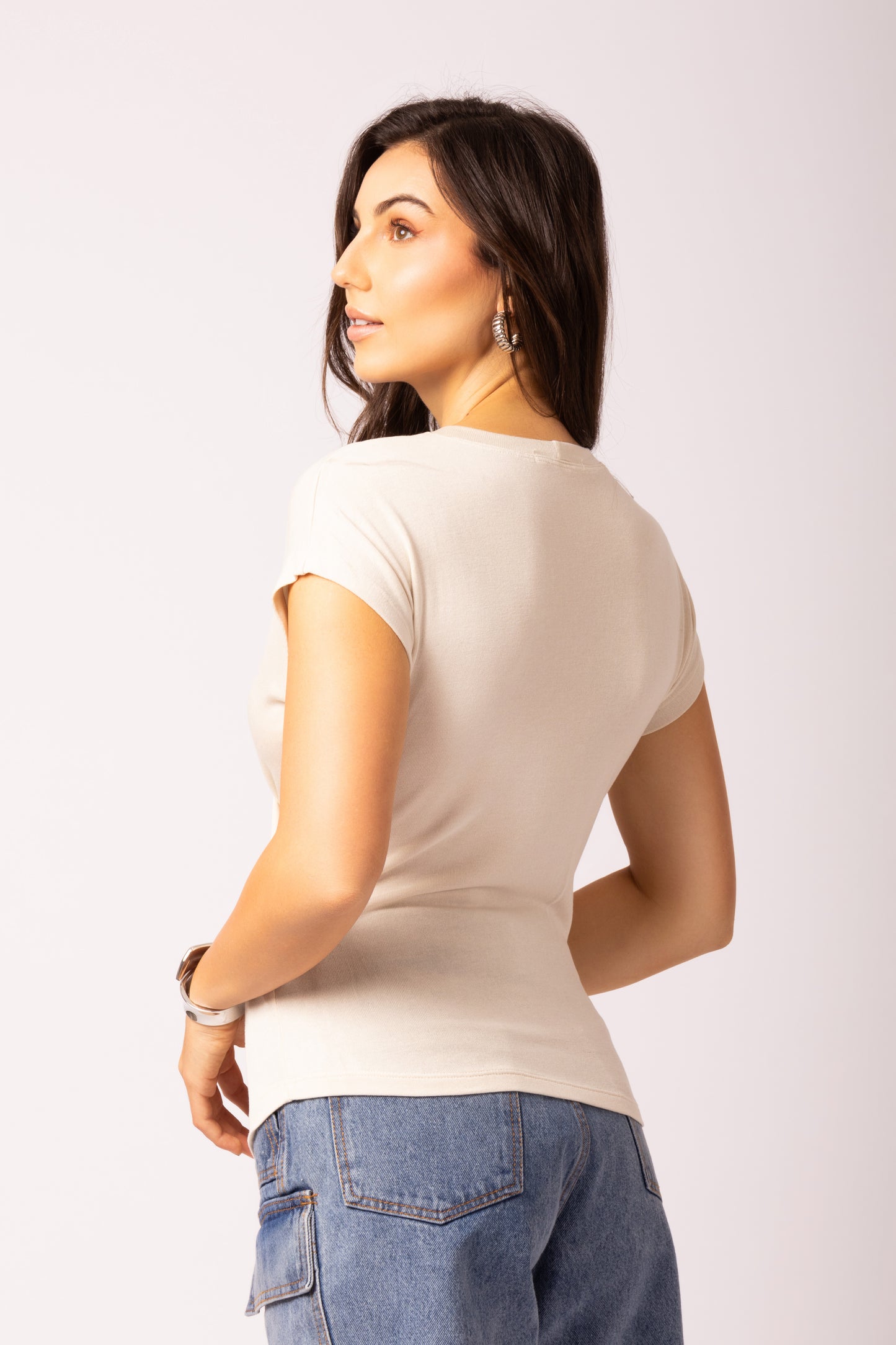 Blusa assimétrica em malha