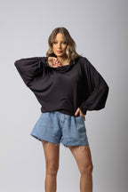 Blusa com gola boba em malha