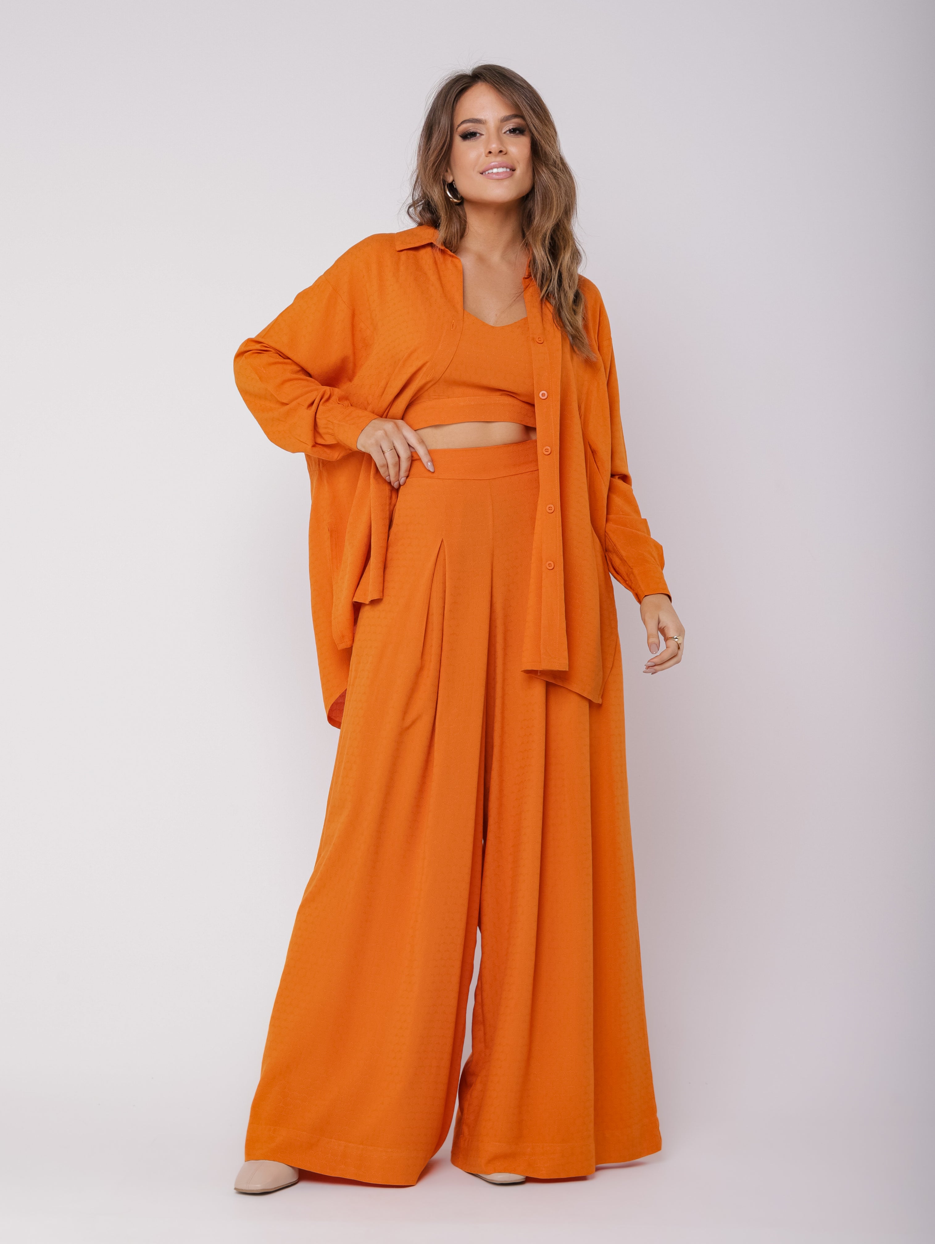 Calça pantalona em viscose
