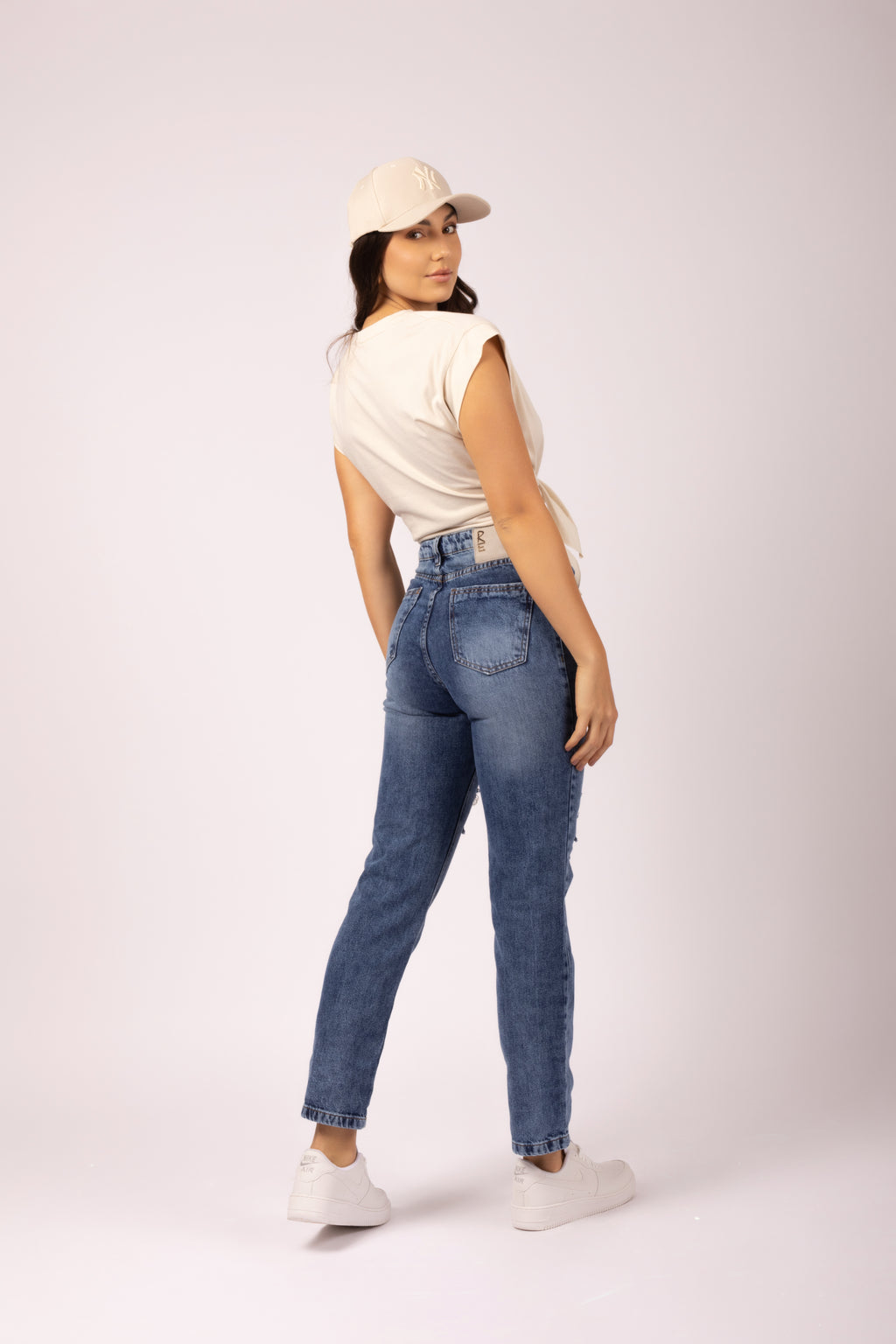 Calça jeans destroyed