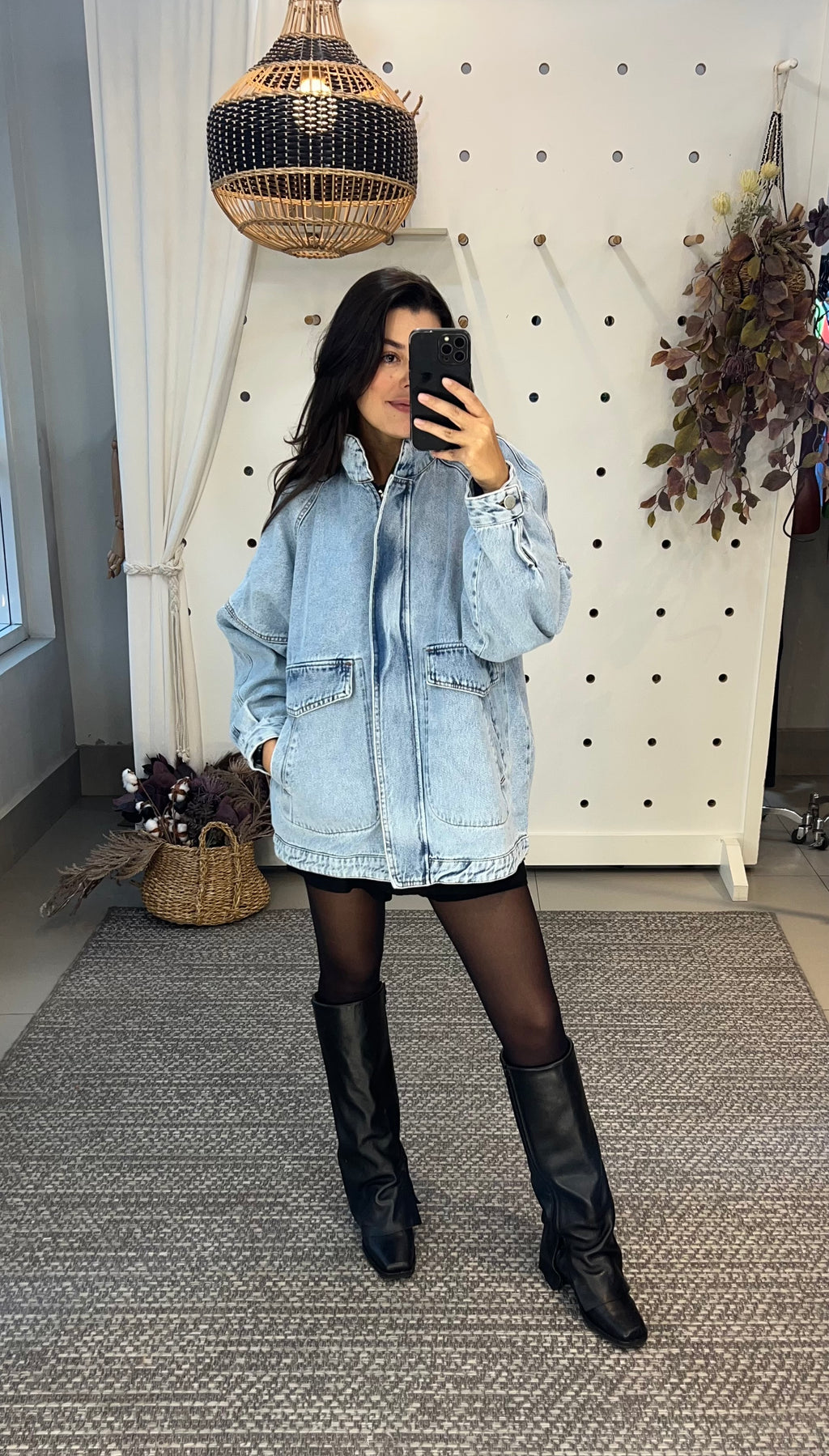 Jaqueta jeans alongada com zíper
