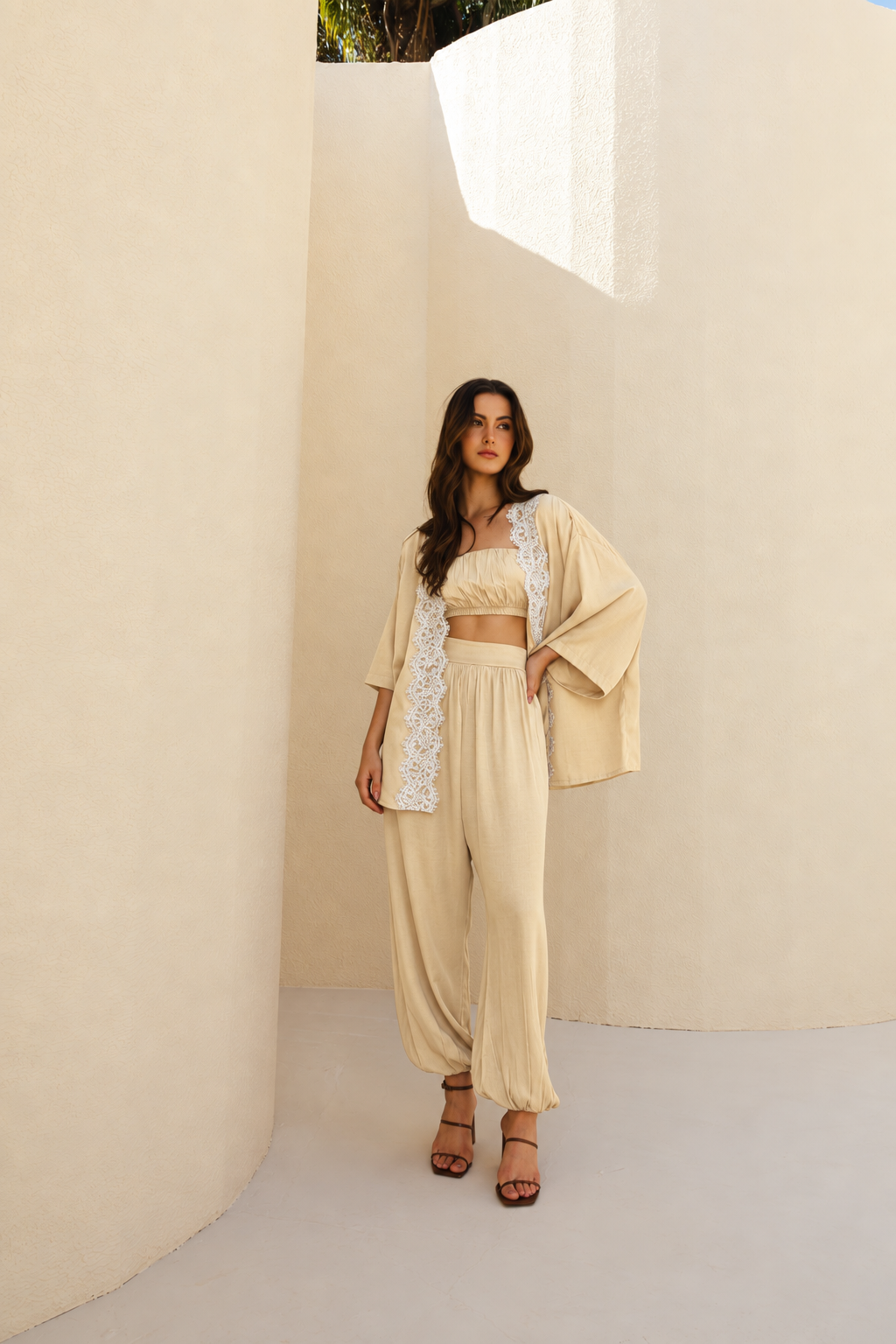 Calça harem fluída dourado - vista frontal