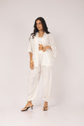 Calça harem fluída branco - vista frontal