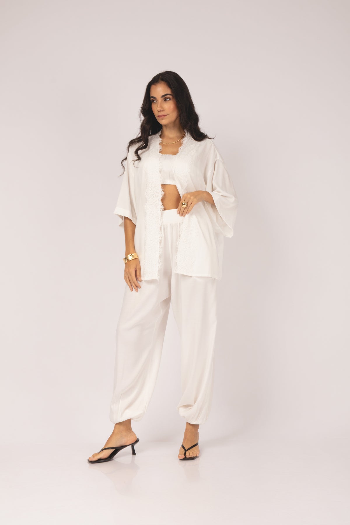 Calça harem fluída branco - vista frontal