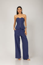 Conjunto blusa com zíper e calça pantalona azul - vista frontal