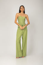 Conjunto blusa com zíper e calça pantalona verde - vista frontal