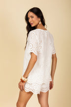 Conjunto short e blusa em laise branco - detalhes posterior