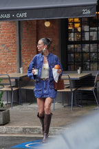 Jaqueta cropped com bolso