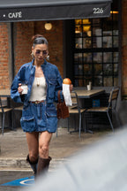 Jaqueta cropped com bolso