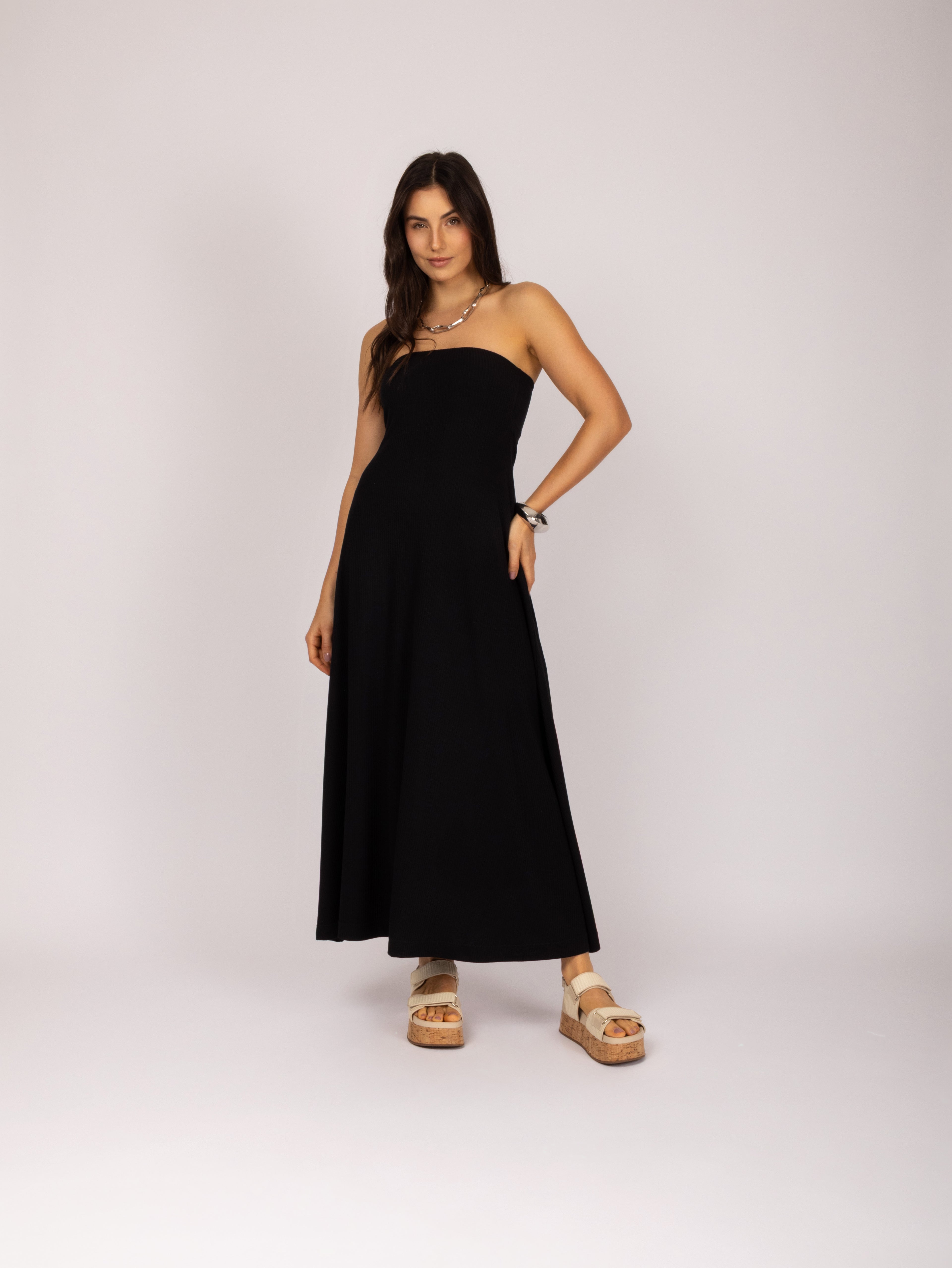 Vestido em malha sem alça