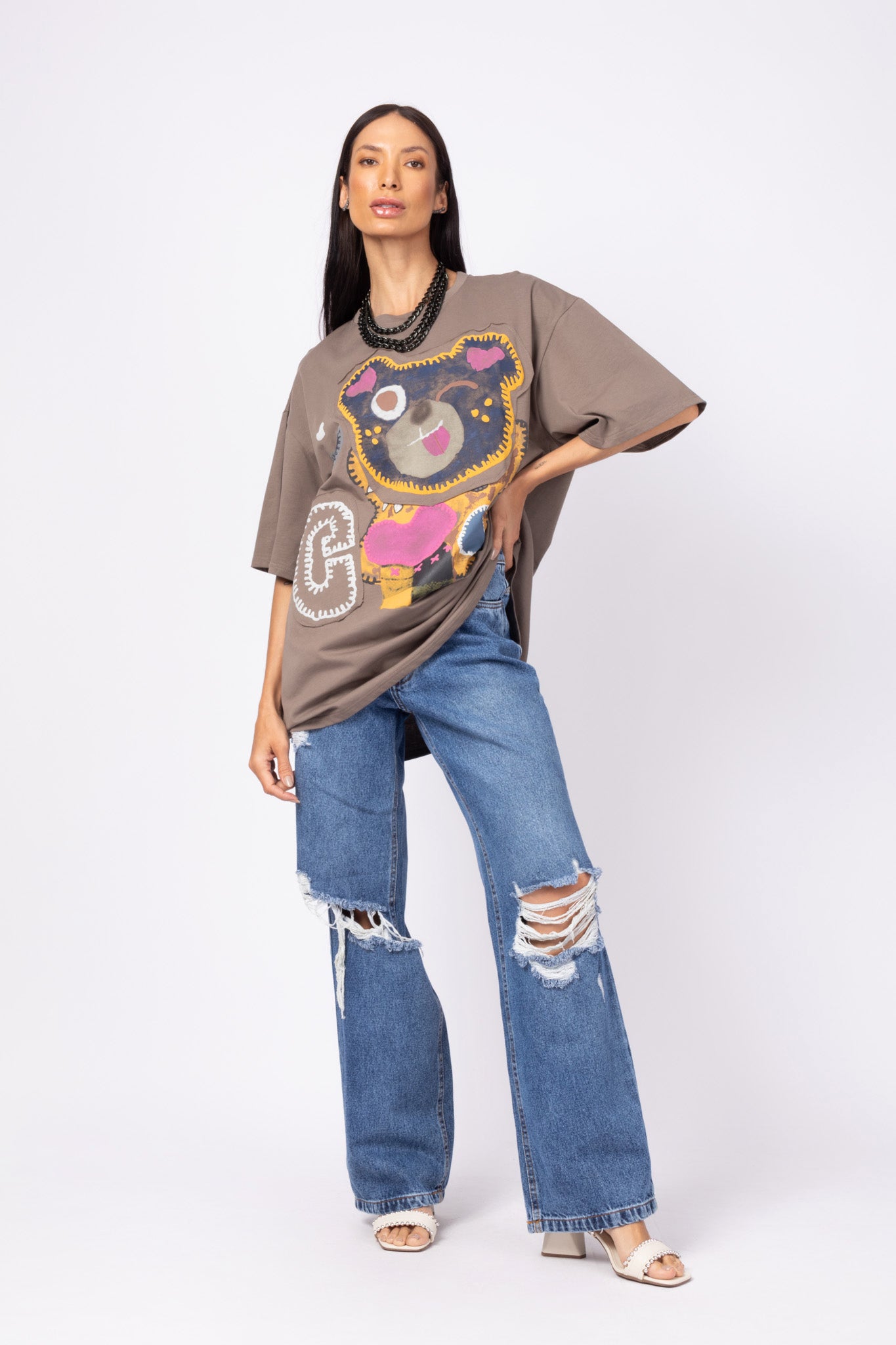 T-shirt ursinho oversized