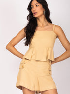 Cropped peplum em tecido texturizado