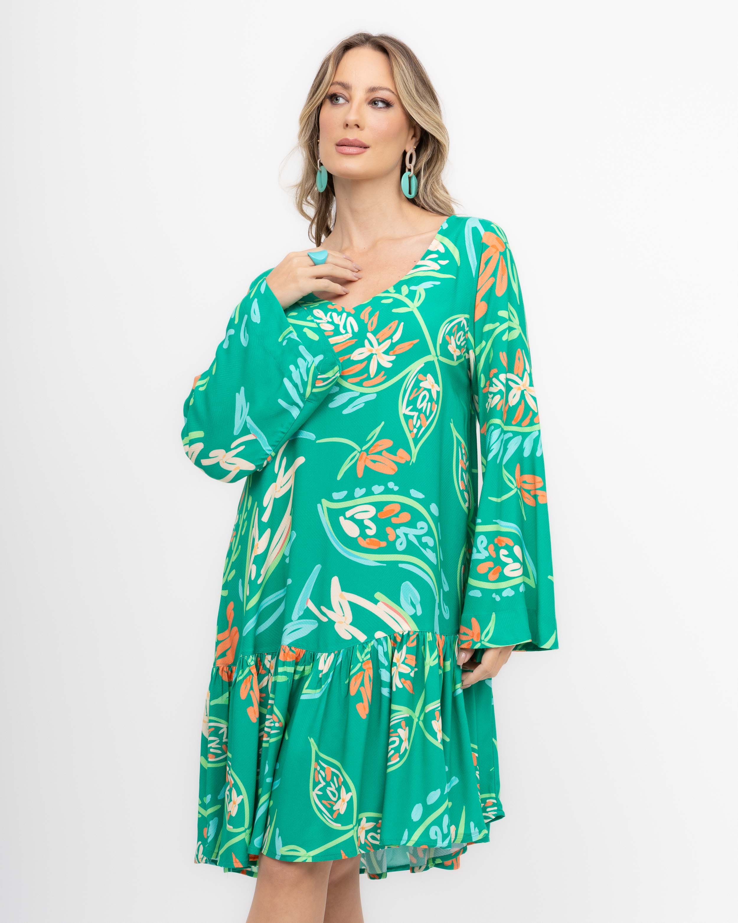 Vestido em viscose estampa cashemiere color