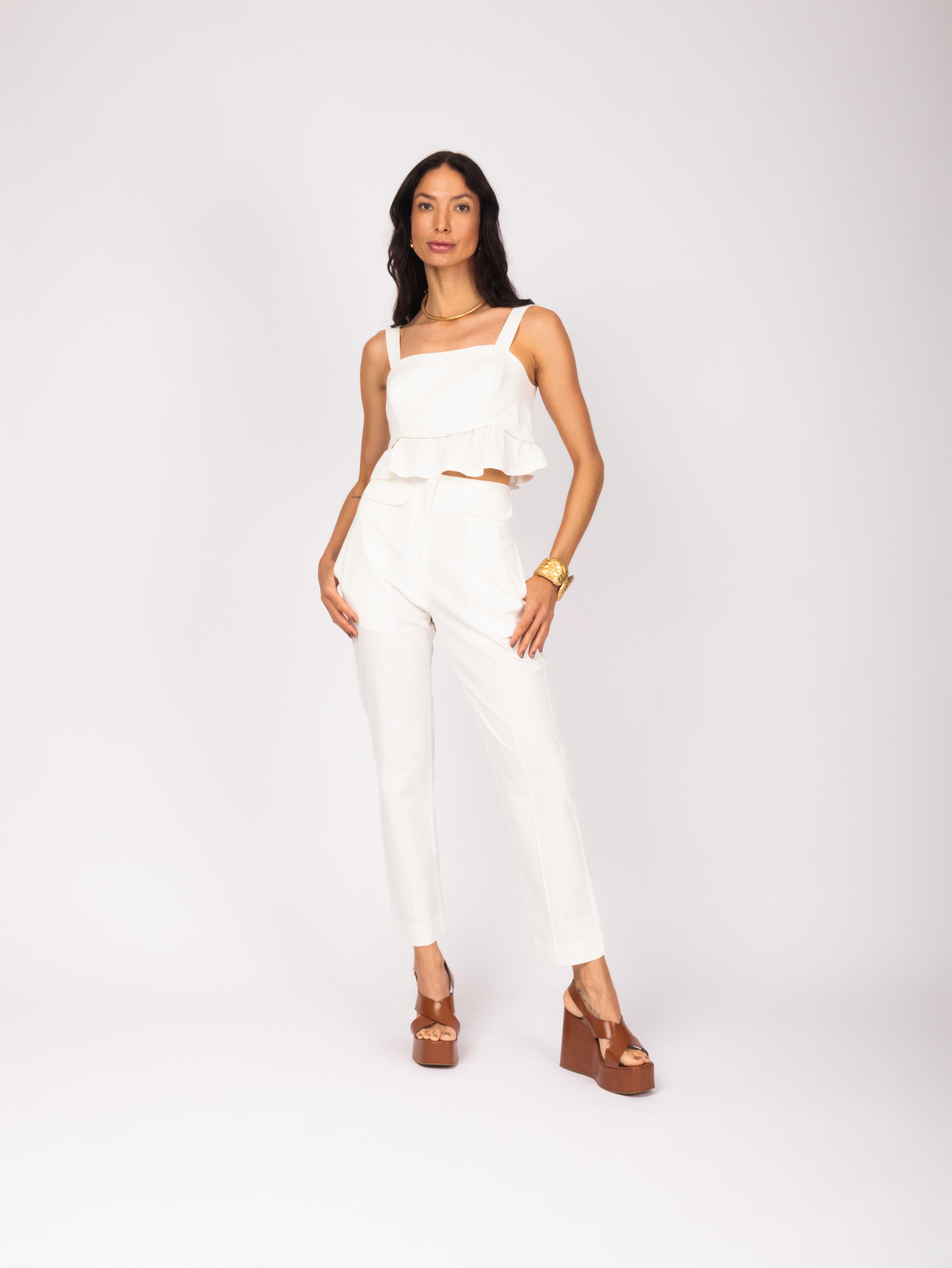 Conjunto alfaiataria com cropped peplum