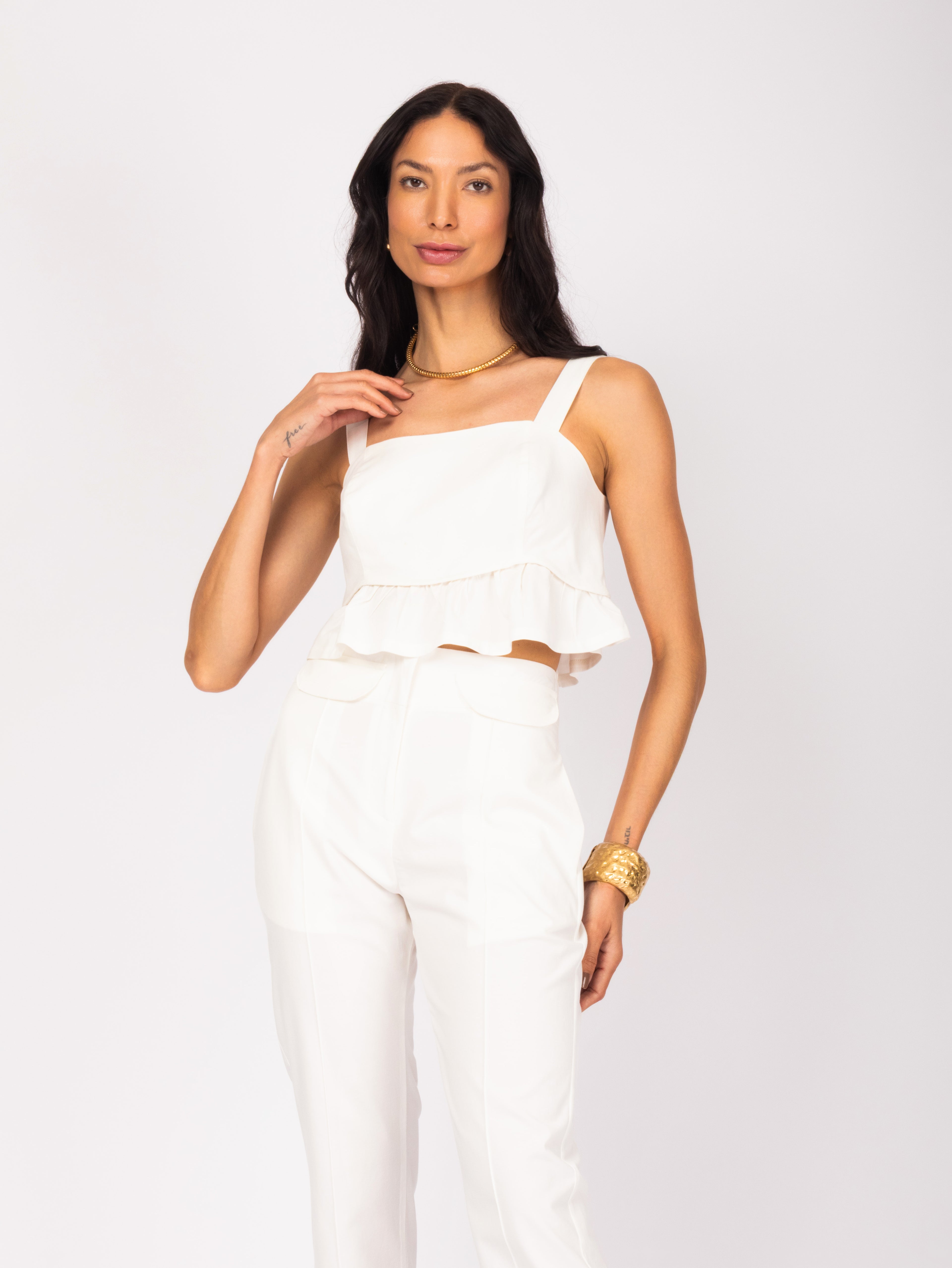 Conjunto alfaiataria com cropped peplum