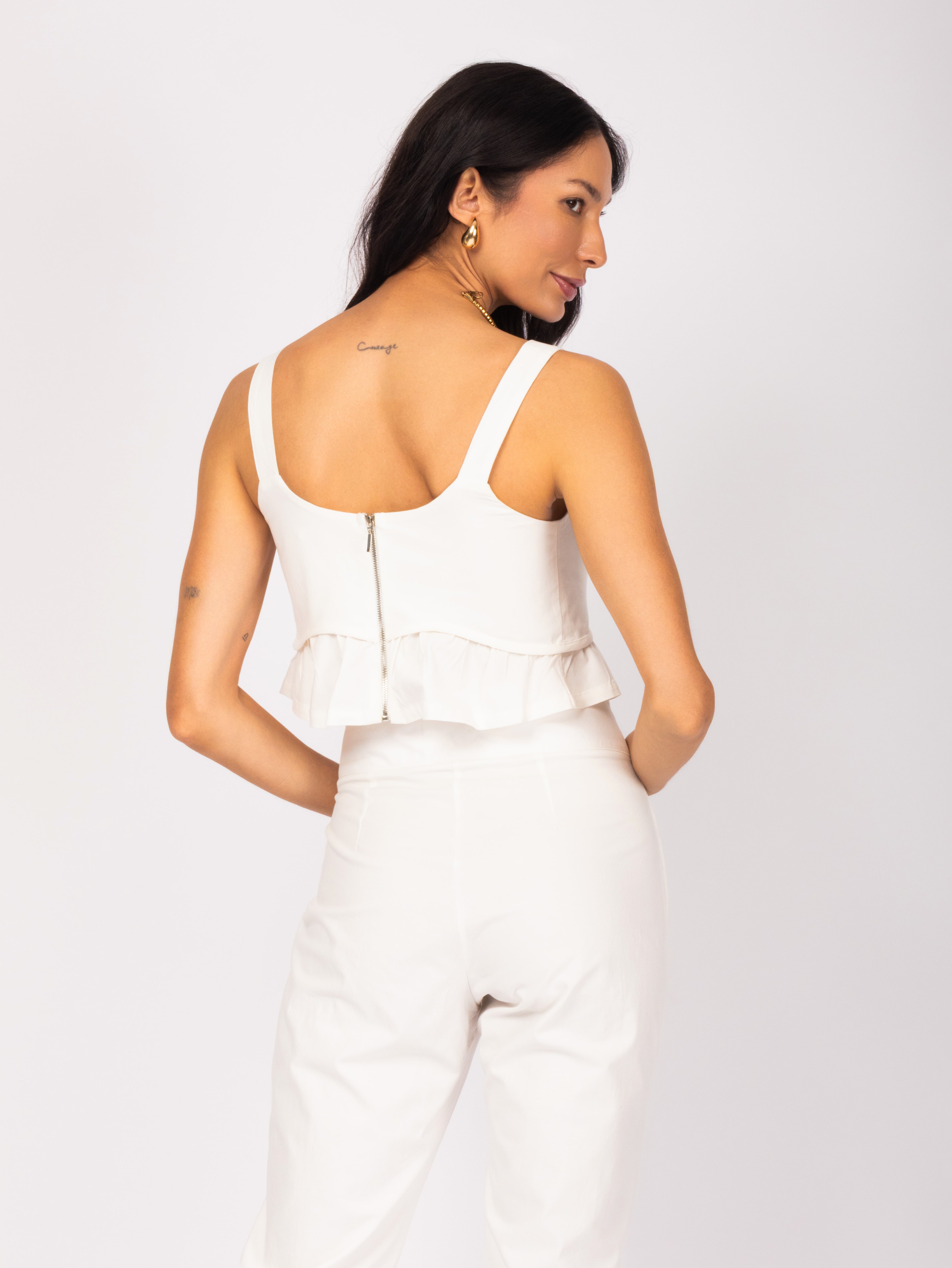 Conjunto alfaiataria com cropped peplum