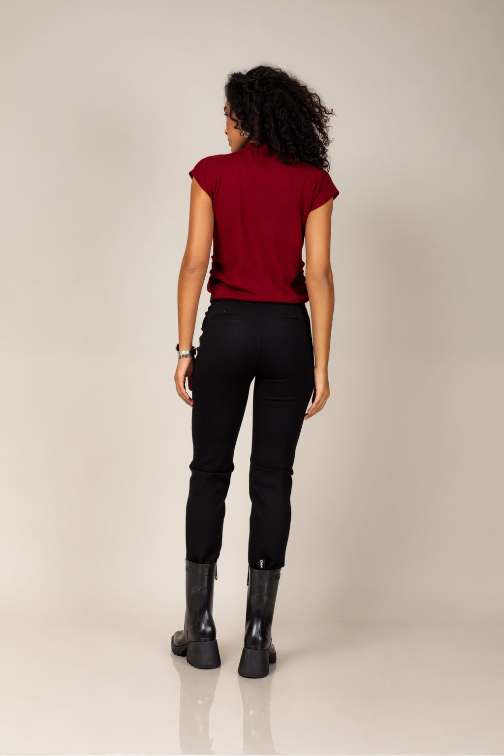 Calça legging com cós detalhado