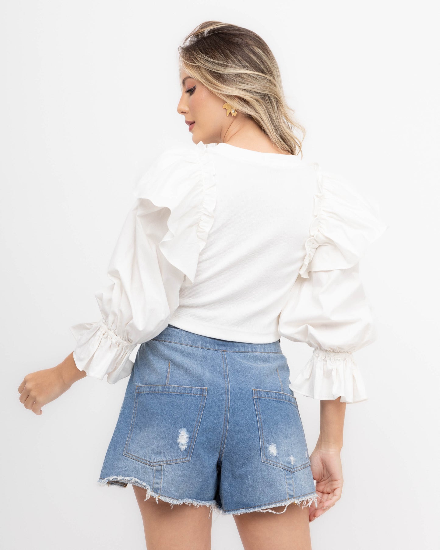 Shorts Jeans com Cordão