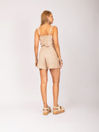 Conjunto de top e short saia