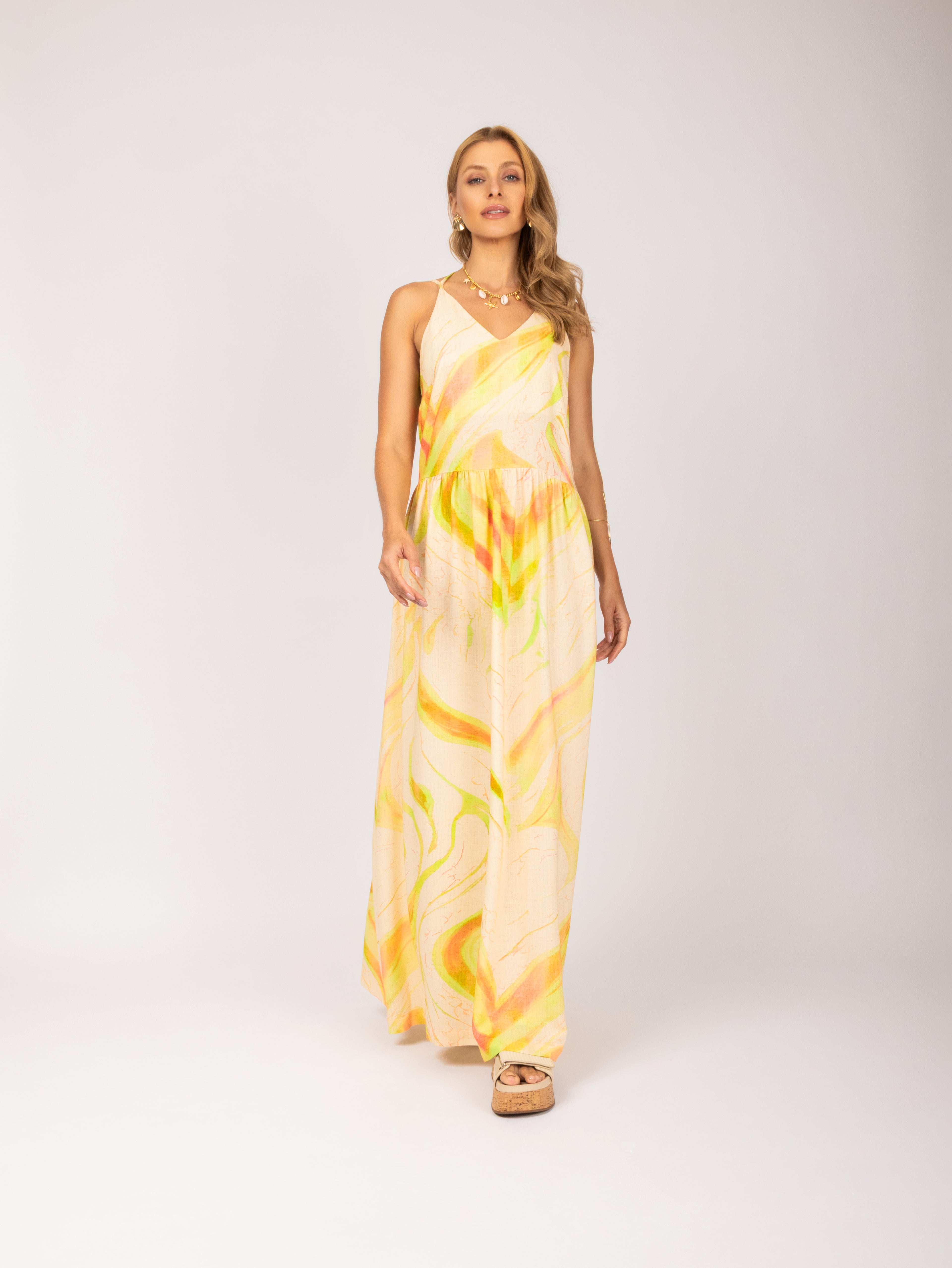 Vestido longo de alça com estampa