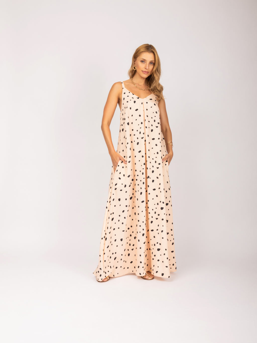 Vestido longo com estampa de poa