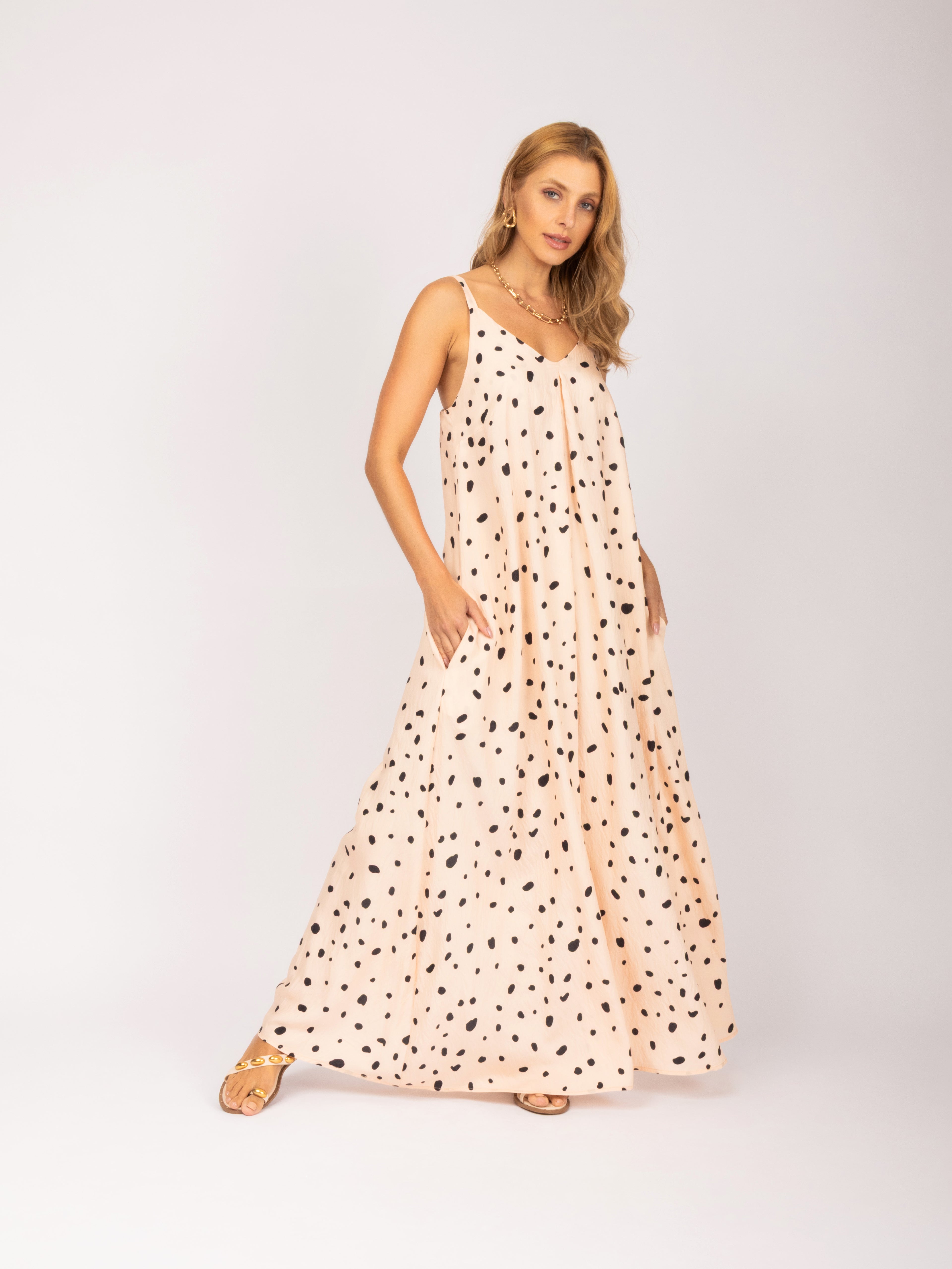Vestido longo com estampa de poa