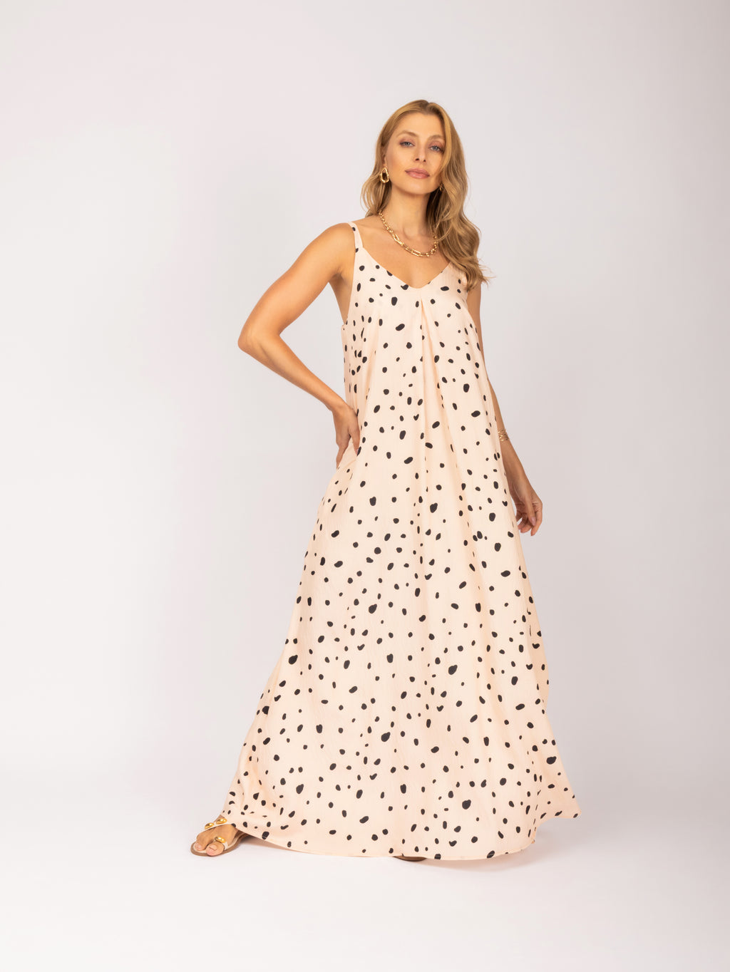 Vestido longo com estampa de poa