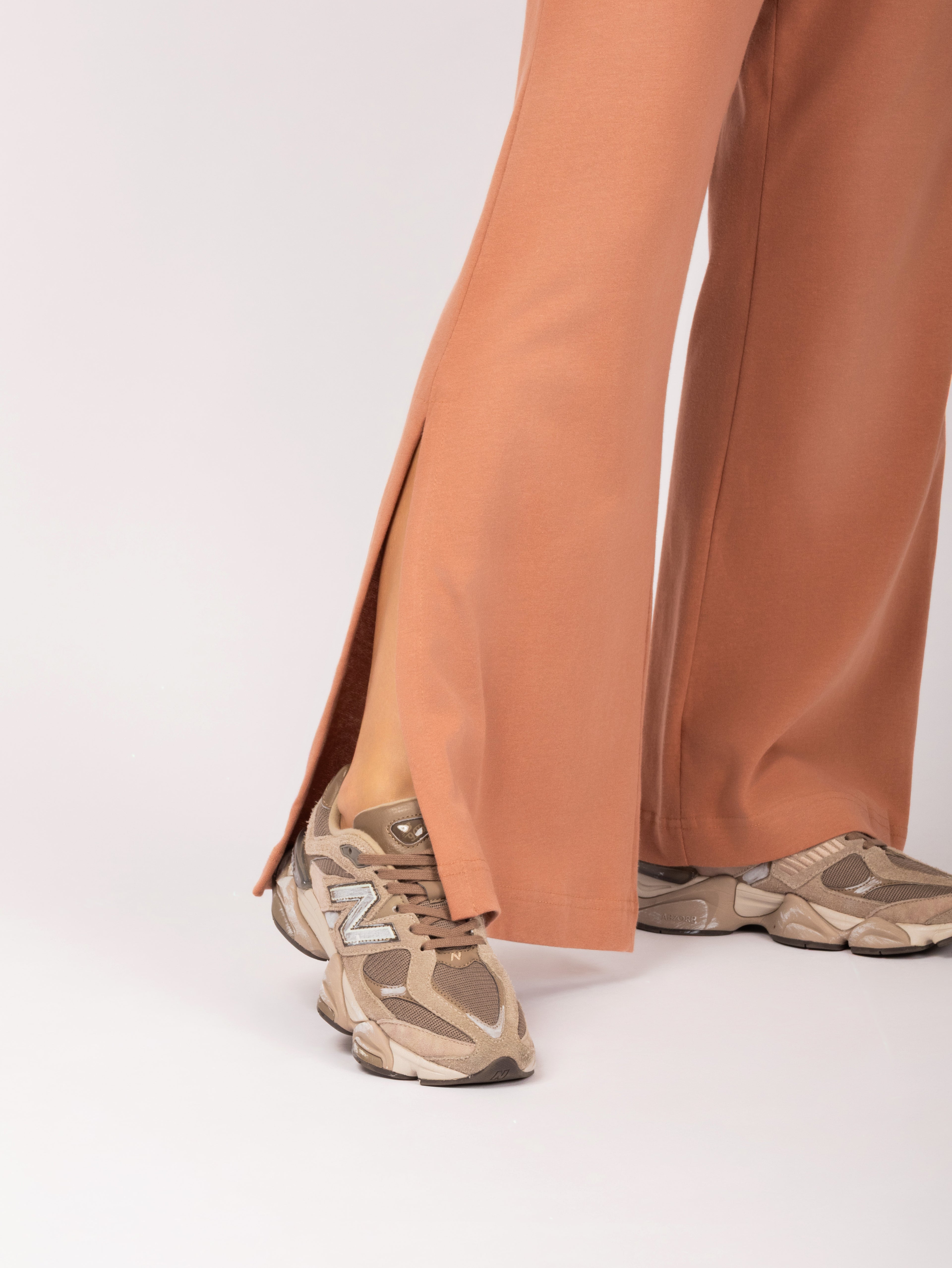Conjunto regata e calça pantalona moletom