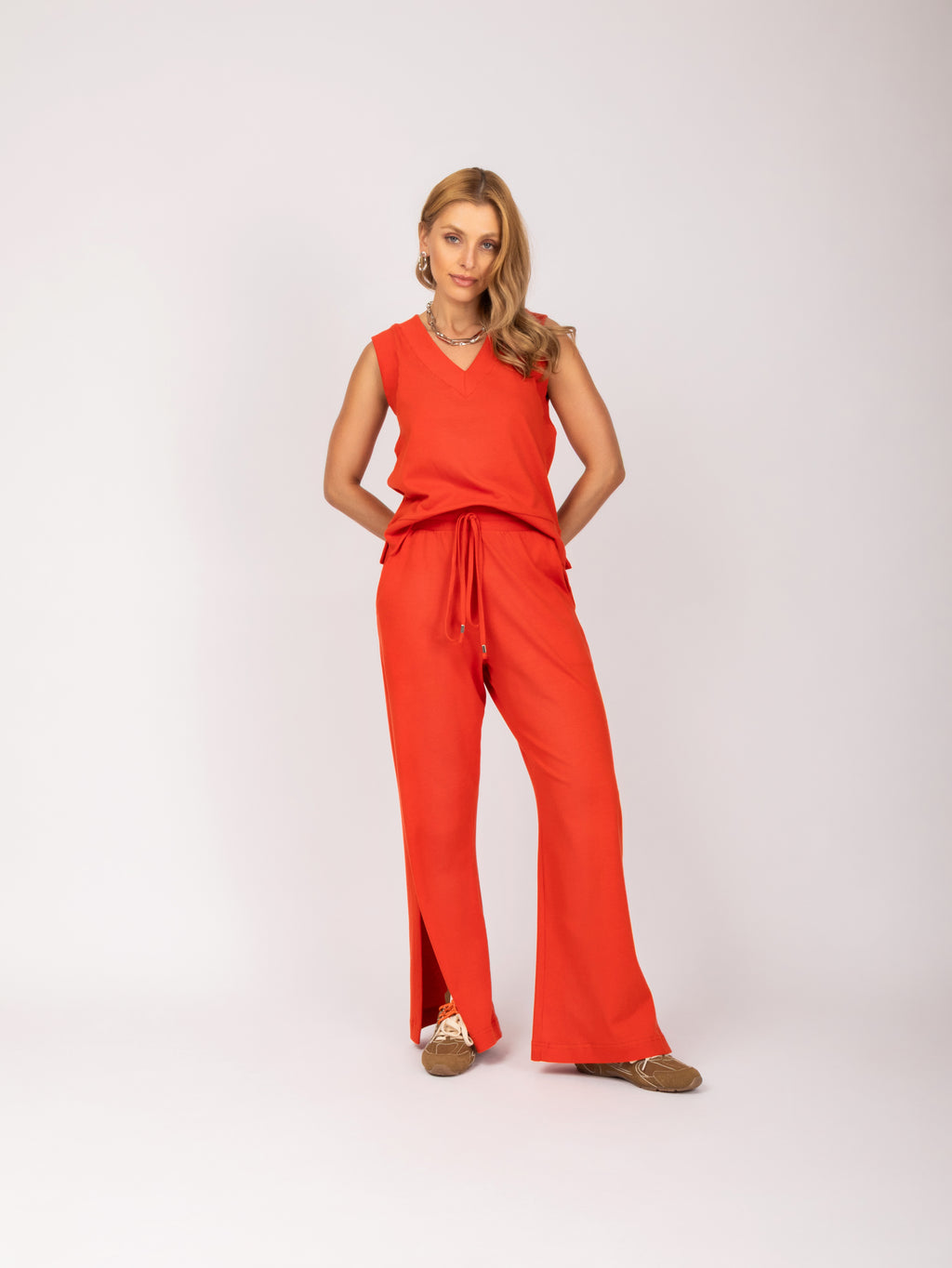Conjunto regata e calça pantalona