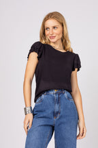 Blusa com manga babado