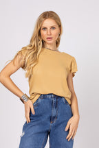 Blusa com manga babado