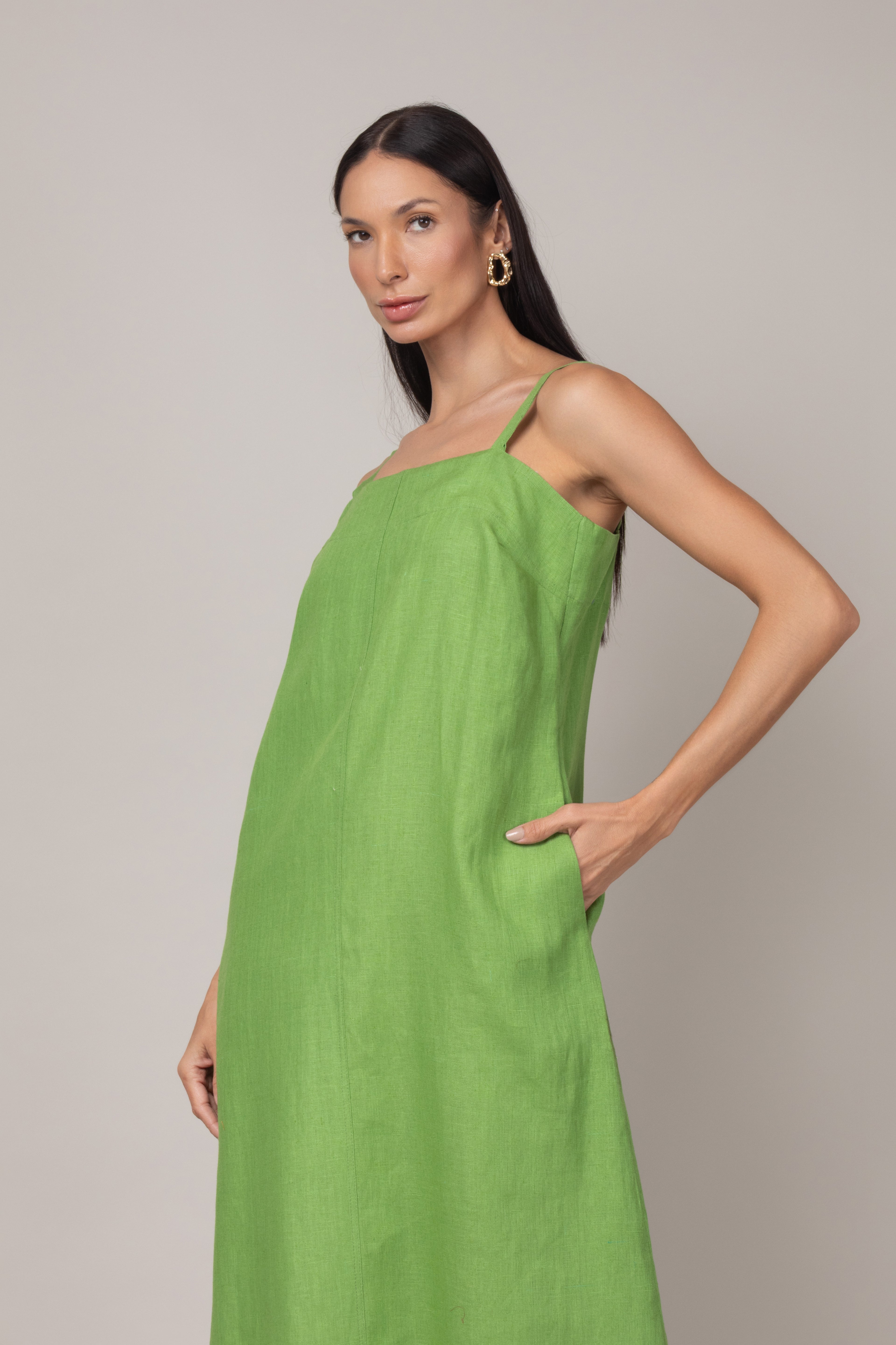 Vestido midi de linho