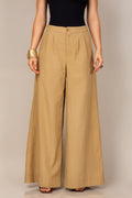 Calça pantalona com pregas