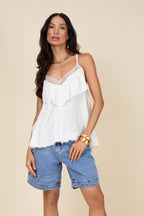 Blusa de alça com babado