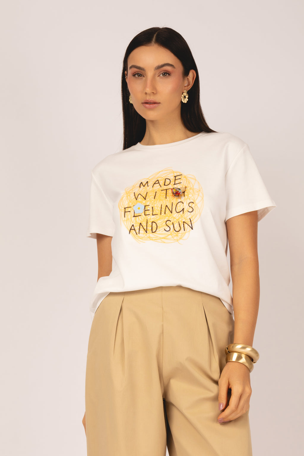 T-shirt Made with Feelings and Sun